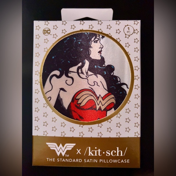WONDER WOMAN BATH & BEAUTY SET - Picture 5 of 12